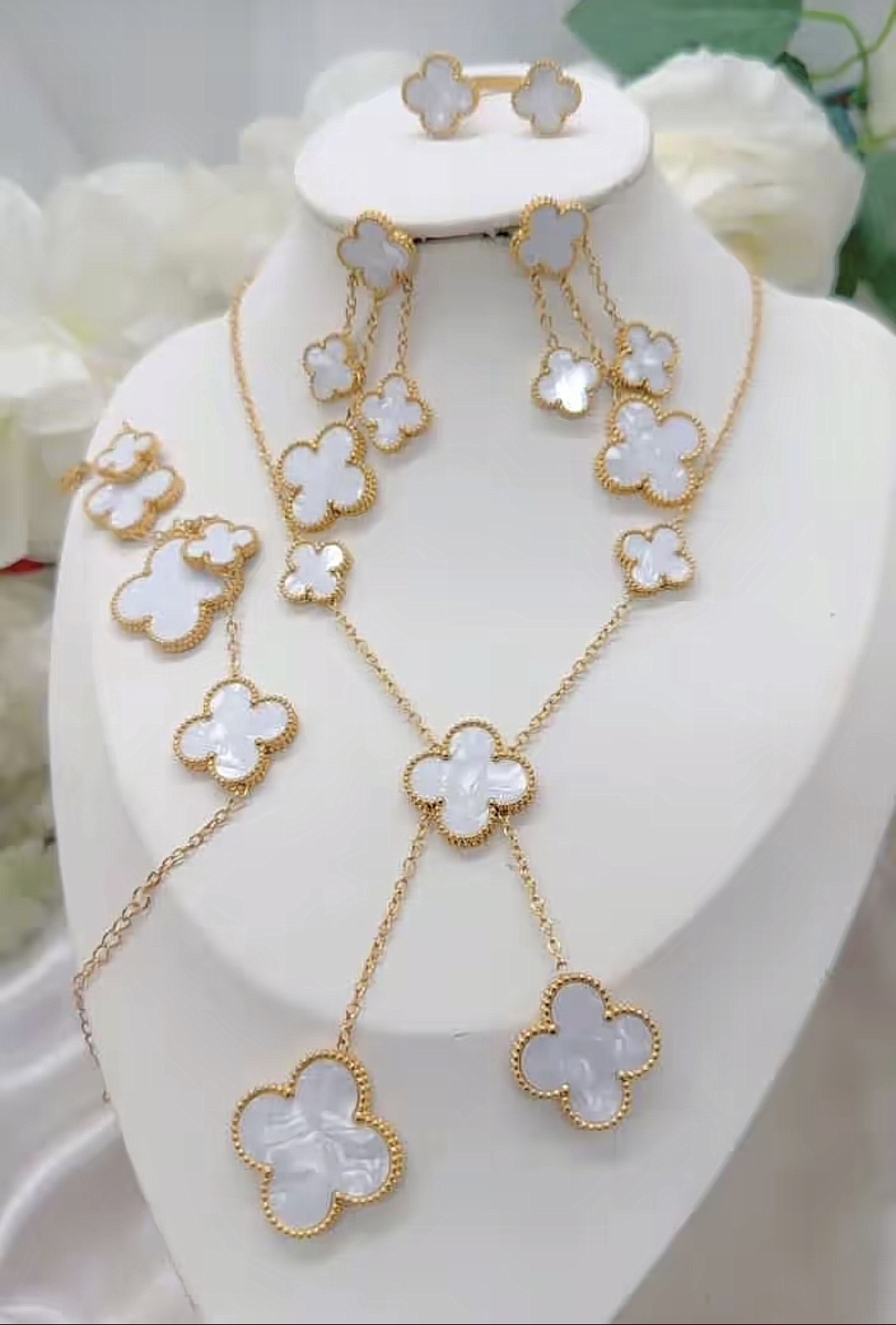 Ensemble bijoux van cleef